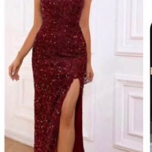 Elegant Burgundy Evening Gown